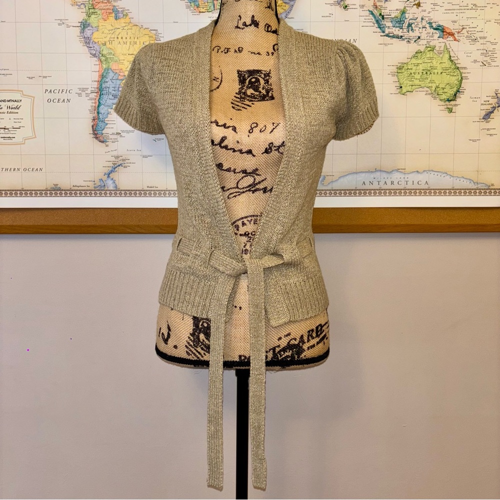 Short Sleeve Knit Cardigan with belt